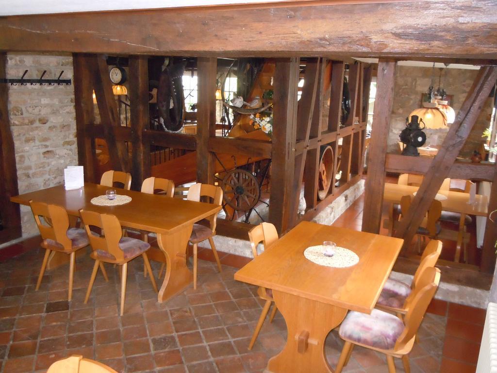 Landgasthof Zur Untermuehle Datterode Exterior photo